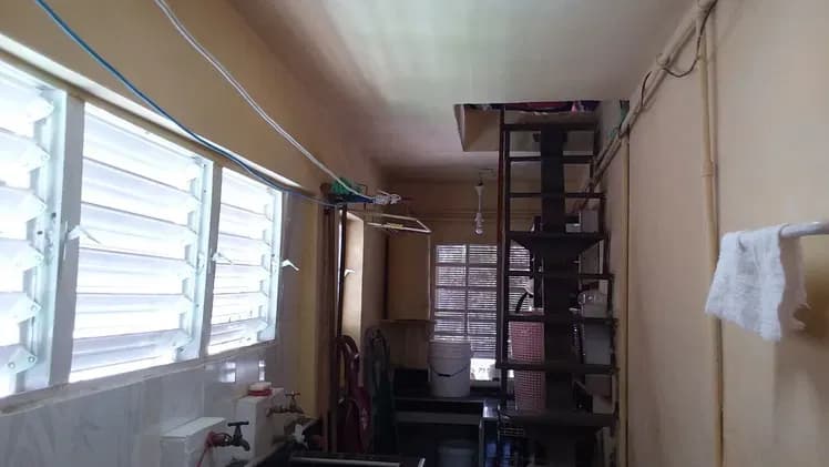 Vivienda de 3 habitaciones en Santos Suárez, Diez de Octubre