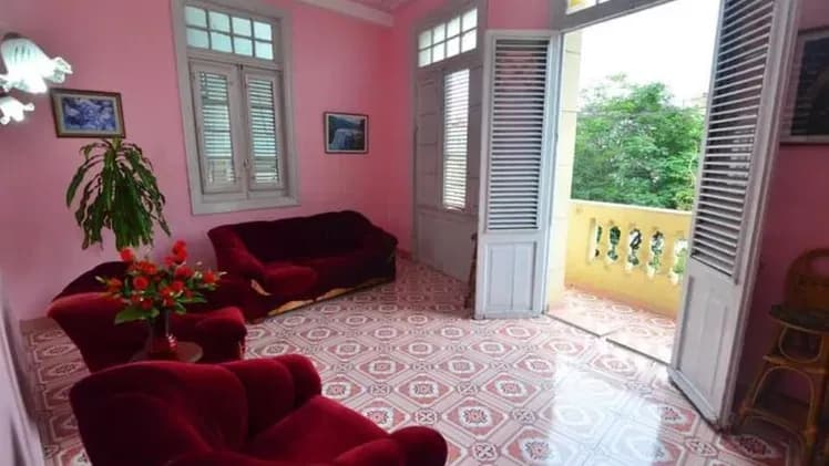 Vivienda de 5 habitaciones en Vedado, Plaza de la Revolución