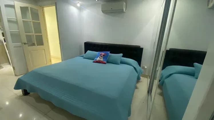 Vivienda de 5 habitaciones en Miramar, Playa