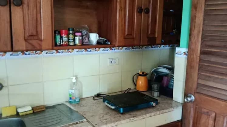 Vivienda de 4 habitaciones en Guanabo, La Habana del Este